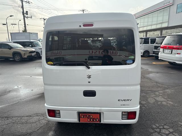 エブリイ ＰＡリミテッド　４ＷＤ　ＡＴ　両側スライドドア　キーレスエントリー　ＡＢＳ　エアコン　パワーステアリング　運転席エアバッグ　助手席エアバッグ（17枚目）