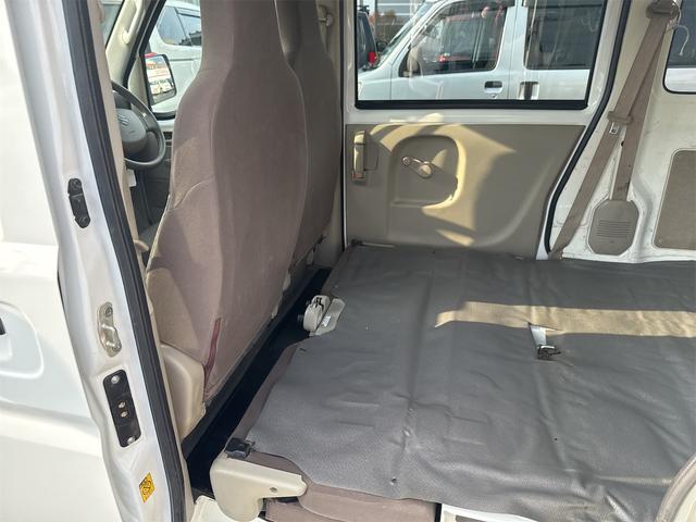 エブリイ ＰＡリミテッド　４ＷＤ　ＡＴ　両側スライドドア　キーレスエントリー　ＡＢＳ　エアコン　パワーステアリング　運転席エアバッグ　助手席エアバッグ（41枚目）