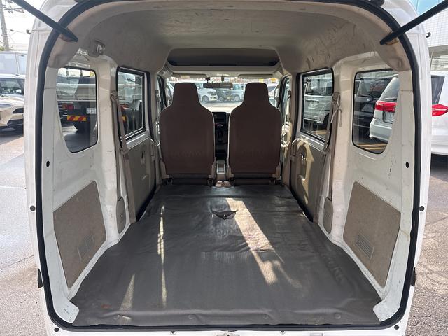 エブリイ ＰＡリミテッド　４ＷＤ　ＡＴ　両側スライドドア　キーレスエントリー　ＡＢＳ　エアコン　パワーステアリング　運転席エアバッグ　助手席エアバッグ（44枚目）