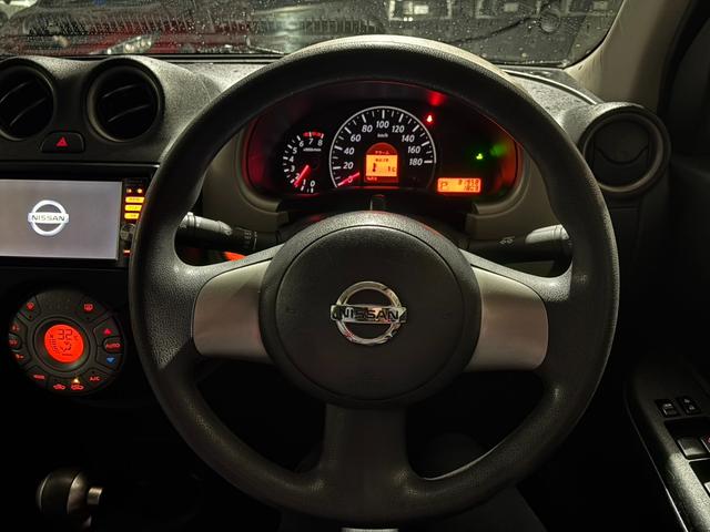 マーチ １２Ｇ　ＦＯＵＲ　ＡＴ・４ＷＤ・スマートキー・プッシュスタート・パートタイム４ＷＤ・純正エンジンスターター・純正ナビ・フルセグＴＶ・バックカメラ・プライバシーガラス（12枚目）