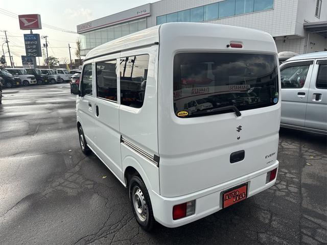 エブリイ ＰＡリミテッド　ＡＴ・４ＷＤ・キーレス・両側スライドドア・プライバシーガラス・パートタイム４ＷＤ（8枚目）