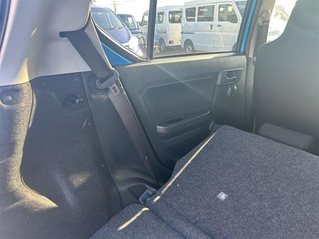 ミライース Ｘ　ＳＡＩＩＩ　４ＷＤ　クリアランスソナー　衝突被害軽減システム　オートマチックハイビーム　オートライト　ＬＥＤヘッドランプ　キーレスエントリー　アイドリングストップ　ＣＶＴ　盗難防止システム　ＡＢＳ　ＥＳＣ（32枚目）