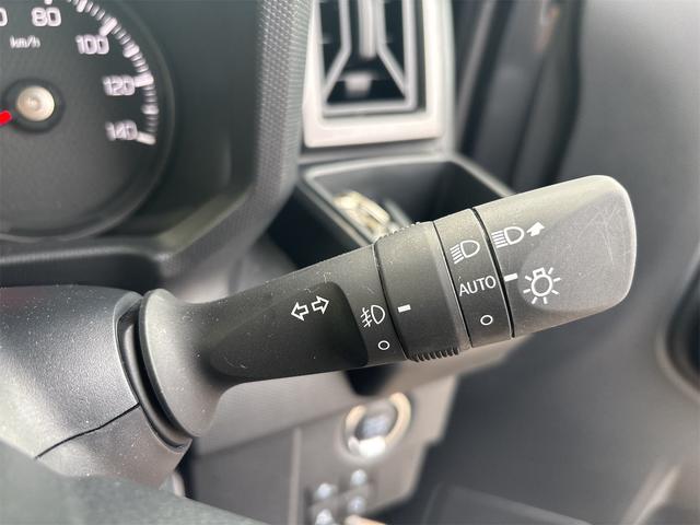 タフト Ｇ　ダーククロムベンチャー　・ＡＴ・４ＷＤ・スマートキー・プッシュスタートクルーズコントロール・ＬＥＤヘッドライト・ＬＥＤフォグライト・ステアリングスイッチ・シートヒーター・シートリフター・ガラスルーフ・純正アルミホイール（18枚目）