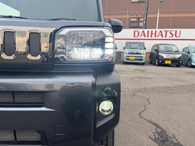 タフト Ｇ　ダーククロムベンチャー　・ＡＴ・４ＷＤ・スマートキー・プッシュスタートクルーズコントロール・ＬＥＤヘッドライト・ＬＥＤフォグライト・ステアリングスイッチ・シートヒーター・シートリフター・ガラスルーフ・純正アルミホイール（40枚目）