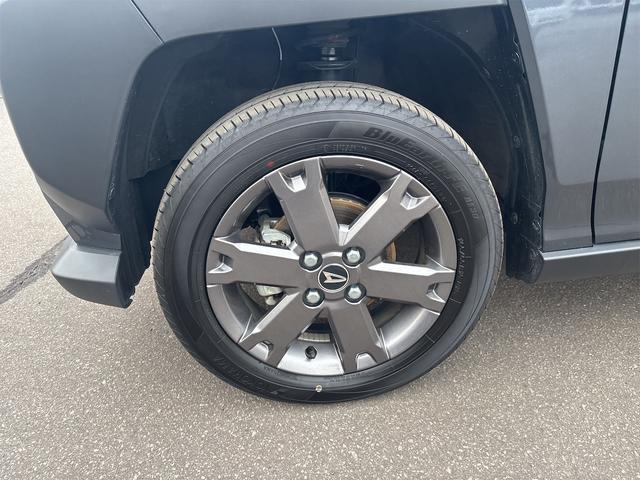 タフト Ｇ　ダーククロムベンチャー　・ＡＴ・４ＷＤ・スマートキー・プッシュスタートクルーズコントロール・ＬＥＤヘッドライト・ＬＥＤフォグライト・ステアリングスイッチ・シートヒーター・シートリフター・ガラスルーフ・純正アルミホイール（46枚目）