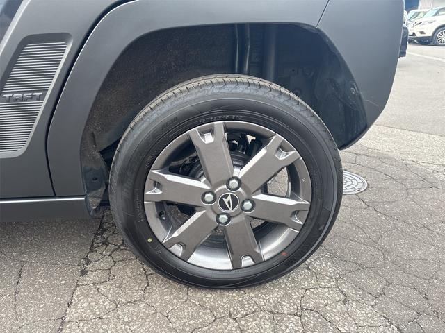 タフト Ｇ　ダーククロムベンチャー　・ＡＴ・４ＷＤ・スマートキー・プッシュスタートクルーズコントロール・ＬＥＤヘッドライト・ＬＥＤフォグライト・ステアリングスイッチ・シートヒーター・シートリフター・ガラスルーフ・純正アルミホイール（47枚目）