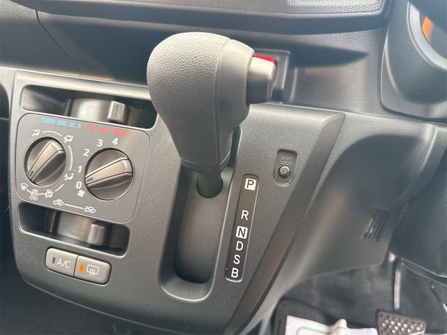 ミライース クリアランスソナー 衝突被害軽減システム オートマチックハイビーム オートライト キーレスエントリー アイドリングストップ CVT ABS ESC CD アルミホイール エアコン パワーステアリング(15枚目)