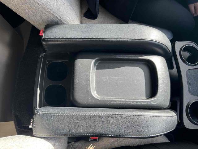 ハイエースバン ロング ハイルーフ キャンピングカー 4WD キャンピングカー ドライブレコーダー ETC 全周囲カメラ ナビ TV レーンアシスト 衝突被害軽減システム スライドドア オートマチックハイビーム キーレスエントリー 電動格納ミラー(30枚目)