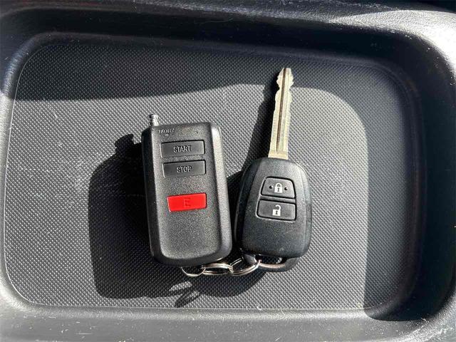 ハイエースバン ロング ハイルーフ キャンピングカー 4WD キャンピングカー ドライブレコーダー ETC 全周囲カメラ ナビ TV レーンアシスト 衝突被害軽減システム スライドドア オートマチックハイビーム キーレスエントリー 電動格納ミラー(33枚目)