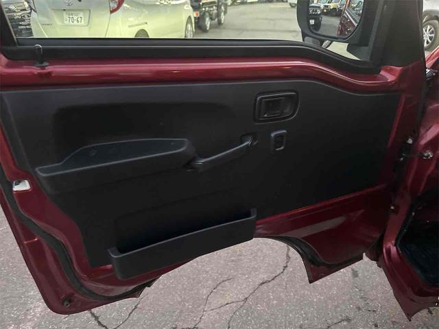 ハイゼットトラック ジャンボエクストラ　４ＷＤ　ＣＶＴ　衝突被害軽減システム　クリアランスソナー　ナビ　ＴＶ　スマートキー　アイドリングストップ　電動格納ミラー　オートライト　ＥＳＣ　エアコン　パワーステアリング（30枚目）