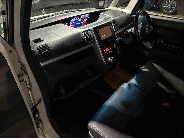 タント カスタムＲＳ　トップエディションＳＡＩＩＩ　４ＷＤ　両側電動スライドドア　ナビ　クリアランスソナー　衝突被害軽減システム　オートマチックハイビーム　オートライト　ＬＥＤヘッドランプ　スマートキー　アイドリングストップ　電動格納ミラー（26枚目）