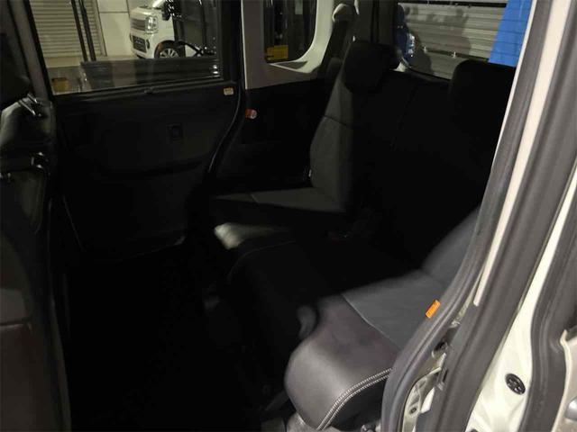 タント カスタムＲＳ　トップエディションＳＡＩＩＩ　４ＷＤ　両側電動スライドドア　ナビ　クリアランスソナー　衝突被害軽減システム　オートマチックハイビーム　オートライト　ＬＥＤヘッドランプ　スマートキー　アイドリングストップ　電動格納ミラー（33枚目）