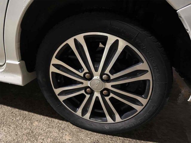 タント カスタムＲＳ　トップエディションＳＡＩＩＩ　４ＷＤ　両側電動スライドドア　ナビ　クリアランスソナー　衝突被害軽減システム　オートマチックハイビーム　オートライト　ＬＥＤヘッドランプ　スマートキー　アイドリングストップ　電動格納ミラー（49枚目）