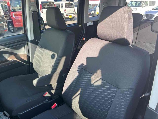 ジャスティ Ｇ　スマートアシスト　４ＷＤ　ＥＴＣ　全周囲カメラ　ナビ　ＴＶ　両側電動スライドドア　クリアランスソナー　オートクルーズコントロール　衝突被害軽減システム　アルミホイール　オートマチックハイビーム　オートライト（30枚目）