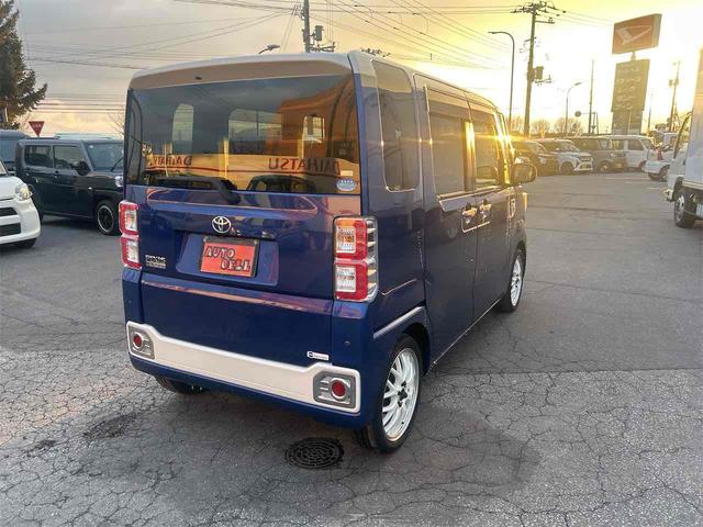 ピクシスメガ Ｇターボ　ＳＡＩＩ　４ＷＤ　ＥＴＣ　バックカメラ　両側電動スライドドア　ナビ　ＴＶ　衝突被害軽減システム　オートライト　ＬＥＤヘッドランプ　スマートキー　アイドリングストップ　シートヒーター　ベンチシート　ＣＶＴ（8枚目）