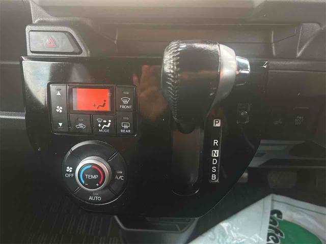 ピクシスメガ Ｇターボ　ＳＡＩＩ　４ＷＤ　ＥＴＣ　バックカメラ　両側電動スライドドア　ナビ　ＴＶ　衝突被害軽減システム　オートライト　ＬＥＤヘッドランプ　スマートキー　アイドリングストップ　シートヒーター　ベンチシート　ＣＶＴ（24枚目）