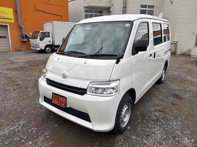 タウンエースバン ＧＬ　４ＷＤ　クリアランスソナー　衝突被害軽減システム　両側スライドドア　オートライト　キーレスエントリー　アイドリングストップ　ＡＴ　ＡＢＳ　エアコン　パワーステアリング（12枚目）