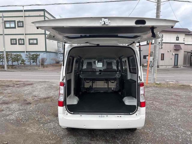 タウンエースバン ＧＬ　４ＷＤ　クリアランスソナー　衝突被害軽減システム　両側スライドドア　オートライト　キーレスエントリー　アイドリングストップ　ＡＴ　ＡＢＳ　ＥＳＣ　エアコン　パワーステアリング　パワーウィンドウ（39枚目）