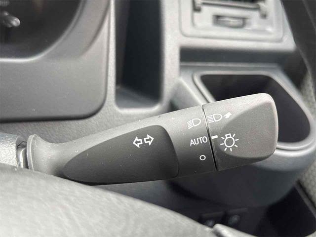 タウンエースバン ＧＬ　４ＷＤ　クリアランスソナー　衝突被害軽減システム　両側スライドドア　オートライト　キーレスエントリー　アイドリングストップ　ＡＴ　ＥＳＣ　エアコン　パワーステアリング　パワーウィンドウ（19枚目）