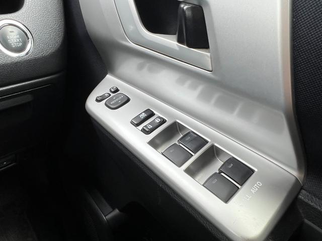 ヴォクシー ＺＳ　煌　４ＷＤ　モデリスタエアロ　メーカーナビ　ＣＤ　ＤＶＤ　地デジＴＶ　両側パワースライドドア　１８インチアルミ　寒冷地仕様　スマートキー　プッシュスタート　パドルシフト　ＥＴＣ（46枚目）