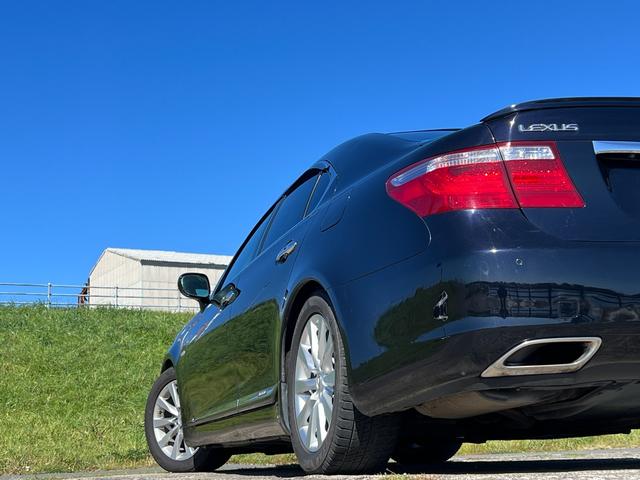 ＬＳ ＬＳ６００ｈ　Ｉパッケージ　４ＷＤ　純正ＨＤＤナビ　バックカメラ　マークレビンソン　ホワイトレザーシート　パワーシート　クルコン　ステアリングヒーター　コーナーセンサー　シートヒーター　エアシート　スマートキー　プッシュスタート（23枚目）