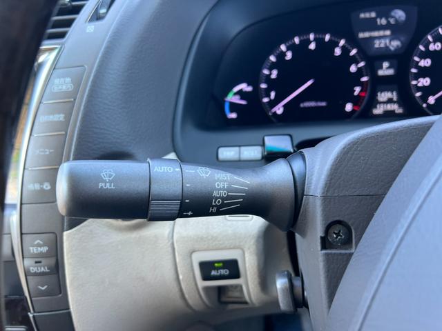 ＬＳ ＬＳ６００ｈ　Ｉパッケージ　４ＷＤ　純正ＨＤＤナビ　バックカメラ　マークレビンソン　ホワイトレザーシート　パワーシート　クルコン　ステアリングヒーター　コーナーセンサー　シートヒーター　エアシート　スマートキー　プッシュスタート（50枚目）