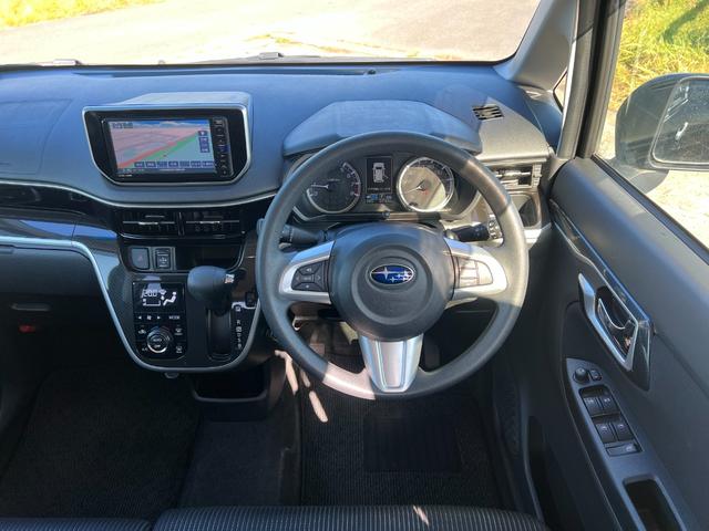 ステラ カスタムＲ　スマートアシスト　４ＷＤ　社外メモリーナビ　ＣＤ　ＤＶＤ　Ｂｌｕｅｔｏｏｔｈ　フルセグＴＶ　スマートアシスト　ＬＥＤヘッドライト　エンジンスターター　全方位カメラ　ＥＴＣ　スマートキー　スペアキー（35枚目）