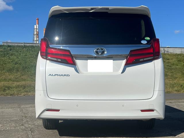 アルファード 2.5X 4WD トヨタセーフティセンス 社外8インチナビ CD DVD Bluetooth バックカメラ フルセグTV フリップダウンモニターLEDヘッドライト エンジンスターター クルーズコントロール(3枚目)