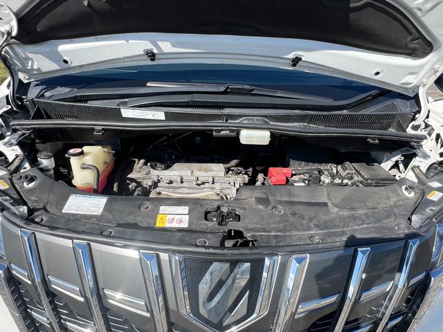 アルファード 2.5X 4WD トヨタセーフティセンス 社外8インチナビ CD DVD Bluetooth バックカメラ フルセグTV フリップダウンモニターLEDヘッドライト エンジンスターター クルーズコントロール(17枚目)