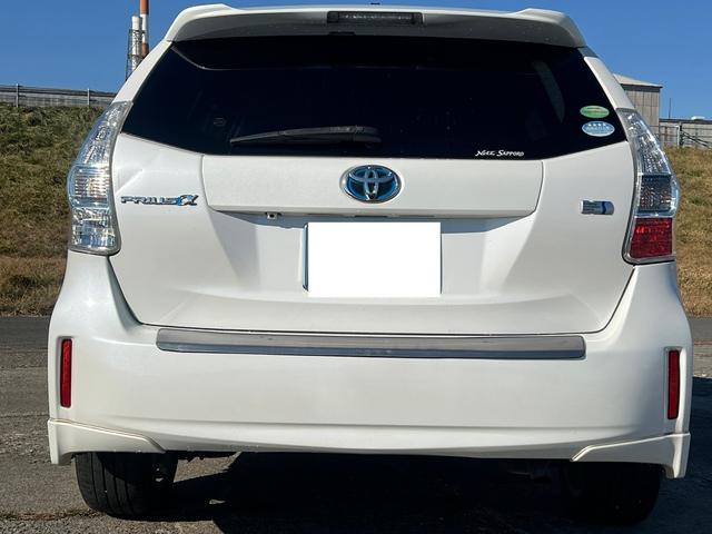 プリウスアルファ Ｓツーリングセレクション　アルパイン８インチメモリーナビ　ＣＤ　ＤＶＤ　フルセグＴＶ　Ｂｌｕｅｔｏｏｔｈ　バックカメラ　寒冷地仕様　ステアリングスイッチ　スマートキー　プッシュスタート　ＨＩＤ　フォグライト　１７インチアルミ（3枚目）