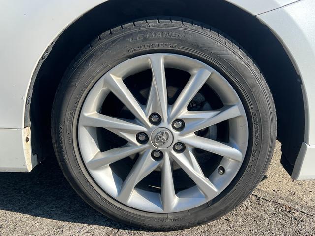 プリウスアルファ Ｓツーリングセレクション　アルパイン８インチメモリーナビ　ＣＤ　ＤＶＤ　フルセグＴＶ　Ｂｌｕｅｔｏｏｔｈ　バックカメラ　寒冷地仕様　ステアリングスイッチ　スマートキー　プッシュスタート　ＨＩＤ　フォグライト　１７インチアルミ（19枚目）