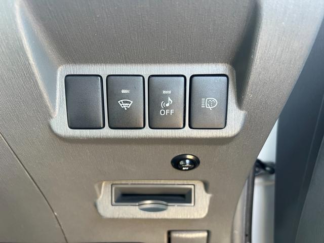 プリウスアルファ Ｓツーリングセレクション　アルパイン８インチメモリーナビ　ＣＤ　ＤＶＤ　フルセグＴＶ　Ｂｌｕｅｔｏｏｔｈ　バックカメラ　寒冷地仕様　ステアリングスイッチ　スマートキー　プッシュスタート　ＨＩＤ　フォグライト　１７インチアルミ（55枚目）