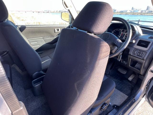 パジェロミニ リミテッドエディションＶＲ　４ＷＤ　社外オーディオ　ＣＤ　キーレスキー　エンジンスターター　レベライザー　フォグライト（30枚目）
