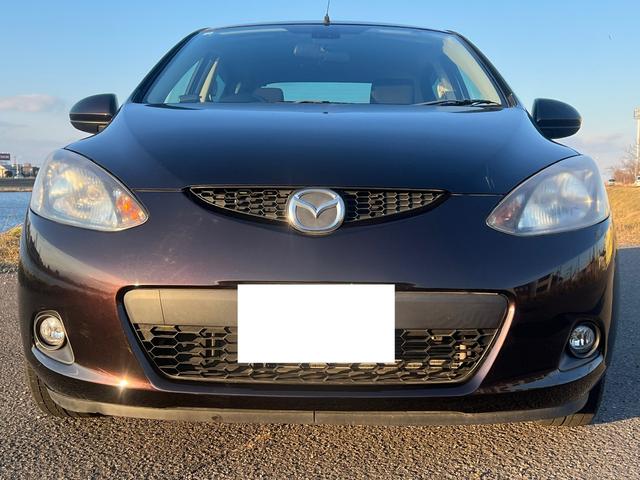 デミオ １３Ｃ　社外ナビ　ＣＤ　Ｂｌｕｅｔｏｏｔｈ　ワンセグＴＶ　キーレスキー　レベライザー　フォグ（2枚目）