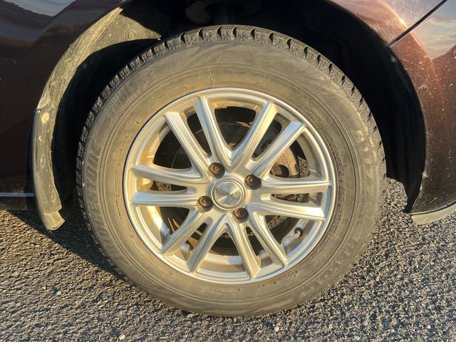 デミオ １３Ｃ　社外ナビ　ＣＤ　Ｂｌｕｅｔｏｏｔｈ　ワンセグＴＶ　キーレスキー　レベライザー　フォグ（19枚目）