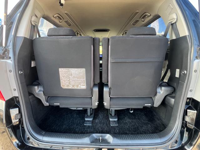 アルファード ２４０Ｓ　４ＷＤ　純正ＨＤＤナビ　ＣＤ　ＤＶＤ　Ｂｌｕｅｔｏｏｔｈ　バックカメラ　フルセグＴＶ　スマートキー　パワースライドドア　ＥＴＣ　ＨＩＤライト　フォグライト（18枚目）