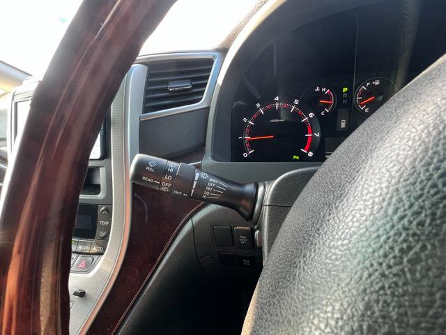 アルファード ２４０Ｓ　４ＷＤ　純正ＨＤＤナビ　ＣＤ　ＤＶＤ　Ｂｌｕｅｔｏｏｔｈ　バックカメラ　フルセグＴＶ　スマートキー　パワースライドドア　ＥＴＣ　ＨＩＤライト　フォグライト（43枚目）