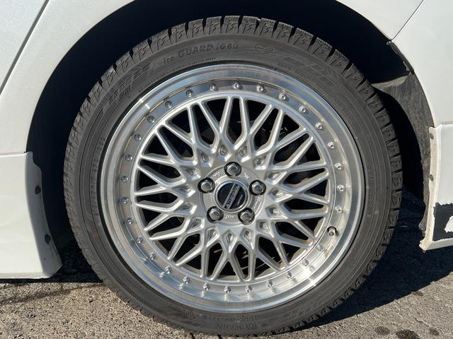 プリウス S 社外8インチナビ CD DVD Bluetooth バックカメラ モデリスタエアロ スマートキー 横滑り防止(20枚目)