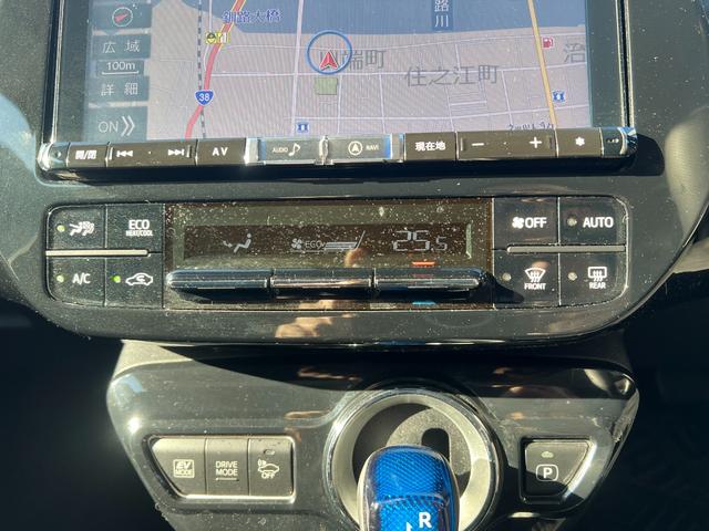 プリウス S 社外8インチナビ CD DVD Bluetooth バックカメラ モデリスタエアロ スマートキー 横滑り防止(42枚目)