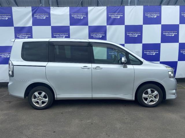 X Lエディション 4WD 社外ナビ バックカメラ(4枚目)