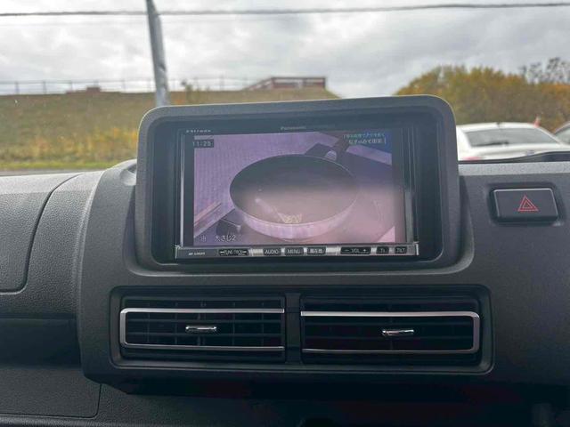 ハイゼットトラック エクストラ　４ＷＤ　軽トラック　ＭＴ　衝突被害軽減システム　クリアランスソナー　レーンアシスト　ＴＶ　スマートキー　アイドリングストップ　電動格納ミラー　オートマチックハイビーム　エアコン　パワーステアリング（3枚目）