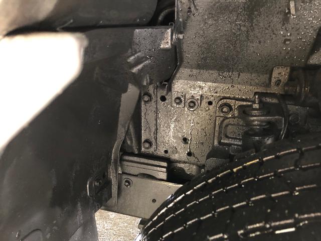 コンドル 　２ｔ　３方開き、４ＷＤ　寒冷地仕様　パワステ　エアコン　パワーウインドウ　ミラーヒーター　アイドリングストップ　エアバック　リアＷタイヤ　ヒルスタートアシスト（46枚目）