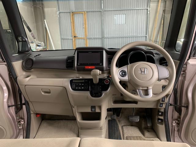 お手頃価格の車を多数展示しております！