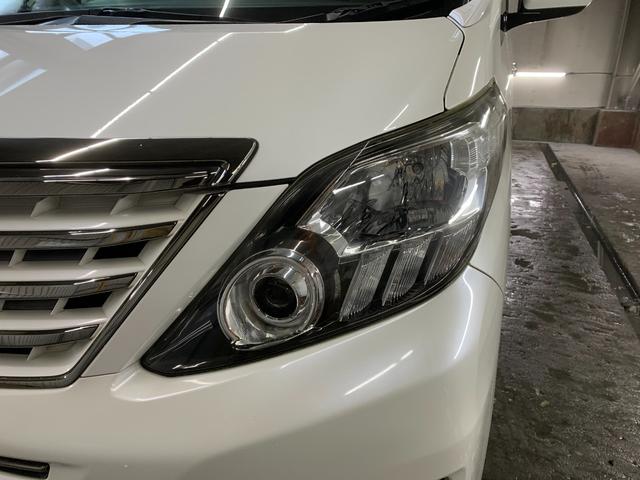 アルファード ２４０Ｓ　タイプゴールド　ナビ　バックカメラ　エンジンスターター　フリップダウンモニター（9枚目）