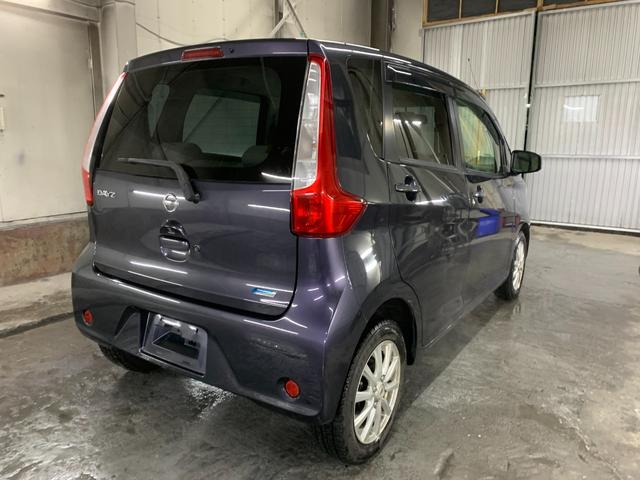 デイズ Ｘ　バックカメラ　シートヒーター　ベンチシート　キーフリー（5枚目）