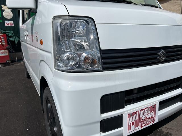 ＪＰ　４ＷＤ　両側スライドドア　キーレスエントリー　電動格納ミラー　シートヒーター　ＡＴ　盗難防止システム　ＡＢＳ　ＣＤ　アルミホイール　衝突安全ボディ　エアコン　パワーステアリング　パワーウィンドウ(27枚目)