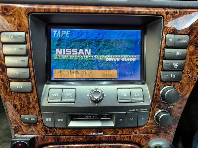 プレジデントＪＳ タイプＧ　オートクルーズコントロール　ナビ　アルミホイール　オートライト　ＨＩＤ　ＡＴ　シートヒーター　キーレスエントリー　パワーシート　カセット　衝突安全ボディ　ＡＢＳ　エアコン　パワーステアリング（22枚目）