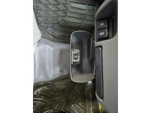 エブリイ PAリミテッド 4WD CVT 衝突被害軽減システム クリアランスソナー レーンアシスト 両側スライドドア キーレスエントリー アイドリングストップ ESC エアコン パワーステアリング パワーウィンドウ(33枚目)