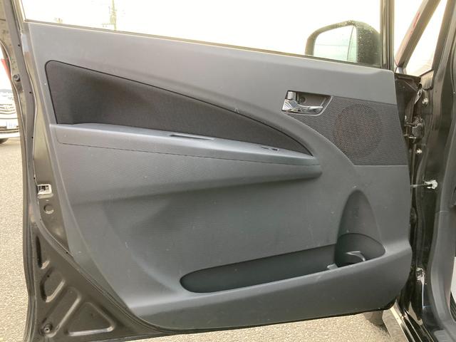 ムーヴ カスタム　Ｘリミテッド　寒冷地仕様車　キーレス　リアカメラ　ナビＴＶ　ワンセグ　盗難防止装置　フルオートエアコン　エコアイドル　４ＷＤ　メモリーナビ　ベンチシート　ＡＢＳ　Ｗエアバッグ　アルミホイール　パワーウィンドウ（39枚目）