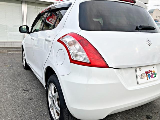 スイフト XG 横滑り防止機能 ナビTV 前席シートヒーター 盗難防止システム スマートキー 4WD ABS パワーステアリング パワーウィンドウ Wエアバック フルセグTV フルオートエアコン Bカメラ(15枚目)